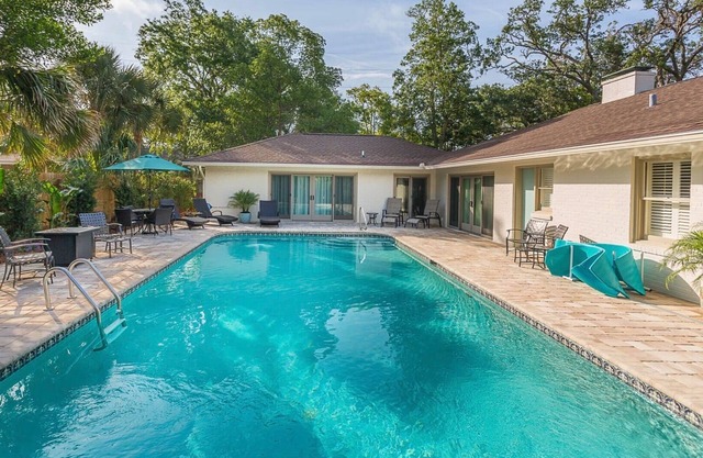 Available for 1-3 Month Snowbird Stay -Jan-March 2026-Send Message to Get Quote