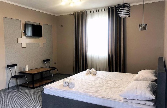 Ave hotel