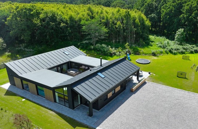 "Aviana" - 500m from the sea by Interhome