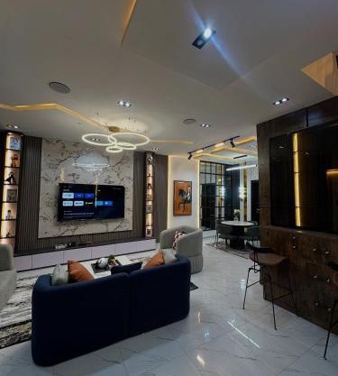 Aviv luxury homes
