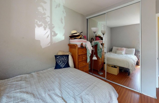 Awesome Condo with Balcony!