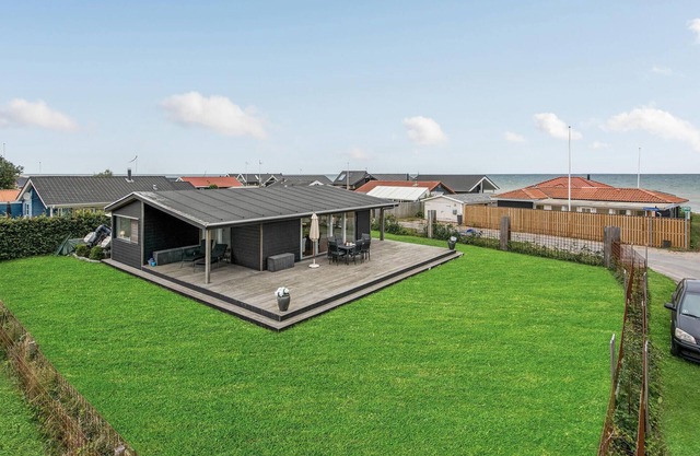 Awesome home in Otterup with WiFi