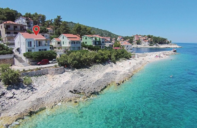 Awesome home in Prigradica with WiFi