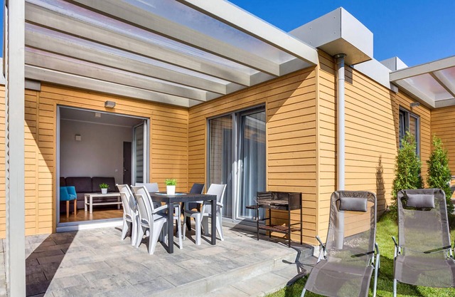 Awesome home in Rewal