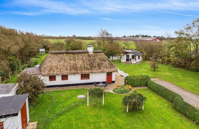 Awesome home in Tim with WiFi