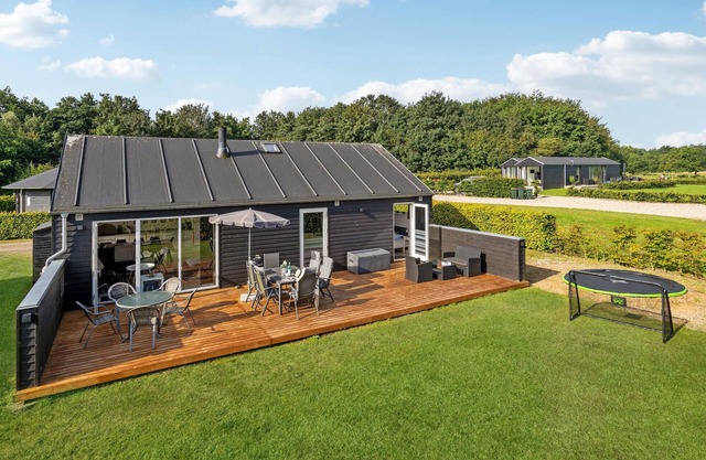 Awesome home in Toftlund with WiFi