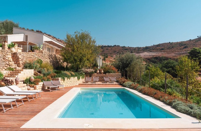 Azalo Country Villa Mi Noto 