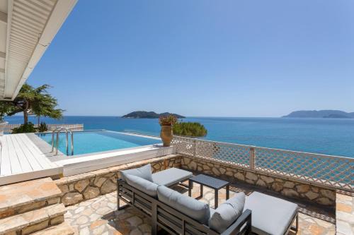 Azzure Vista Villa