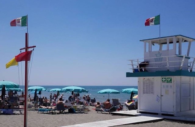 AzzurRomare Flat apartment