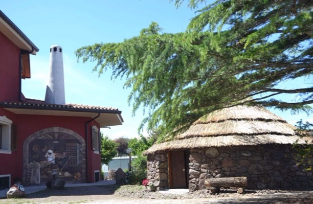 B & B "Antica Botte" Bungalow sa pinnetta - Sardinian hut - Sardinian hut