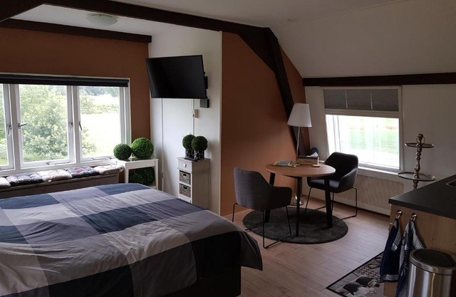 B&B BY Chantal
