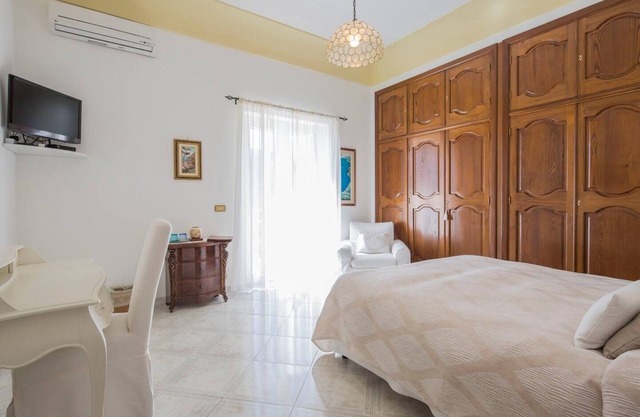 B&B Positano With Breathtaking View of The Amalfi Coast