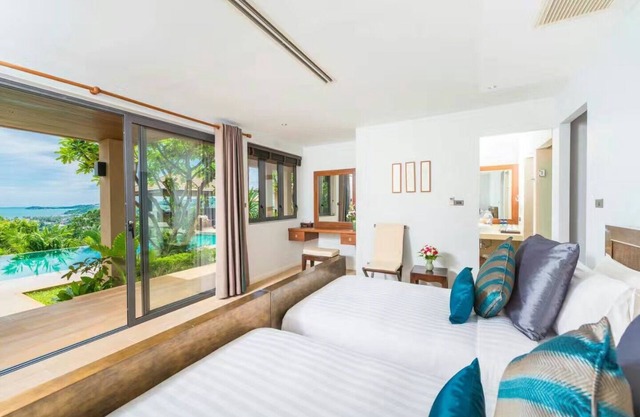 Baan Ling Noi sea view 4 bedrooms