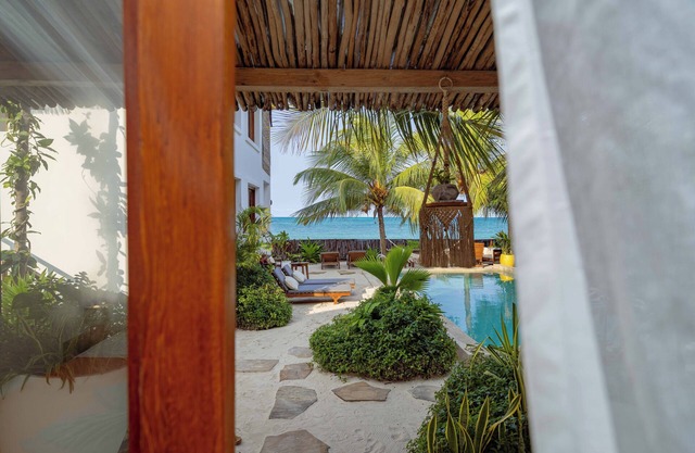 Babu Villas - Family Apartment with Sea View "Familia"
