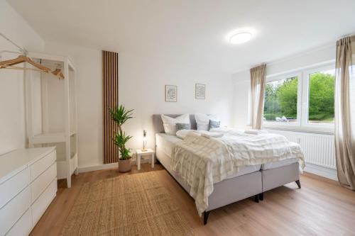 BackHome - BUSINESS&FAMILY - TOP LAGE, Parkplatz, Balkon, Waschmaschine, Netflix, 90qm, 24h Checkin - Apartment 8