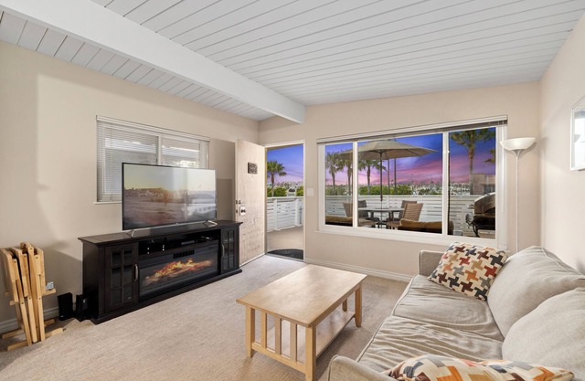 Backyard Beach! 50 Steps to the Sand with Bay Views and Ocean Blues
