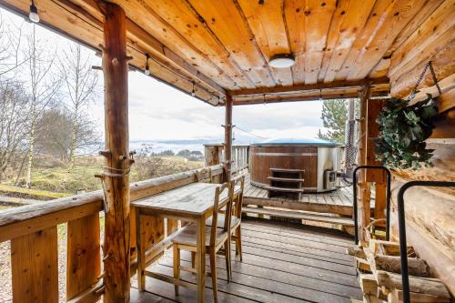 Bacovka Szlembark- jacuzzi, kominek, widok na Tatry