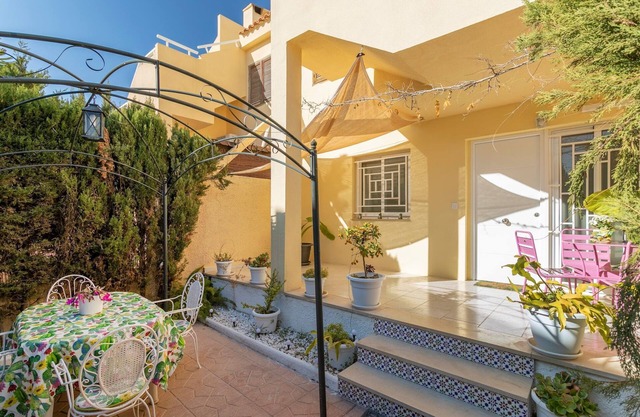 Bahamas Iii (sant Joan) - Apartment With Free Wifi