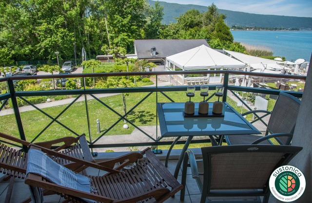 BAIE DES VOILES - #207 Duplex 5 pers. Vue lac