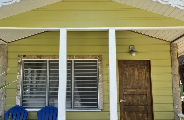 Bak A Yaad Timberland Cottage