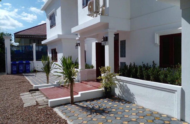 Ban Saylomleng Residence