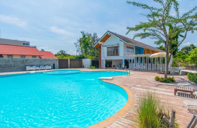 Bangsaphan Resort