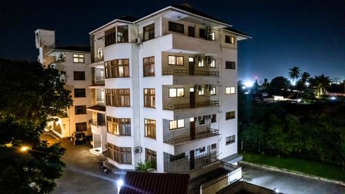 Baobab Hotel Apartments