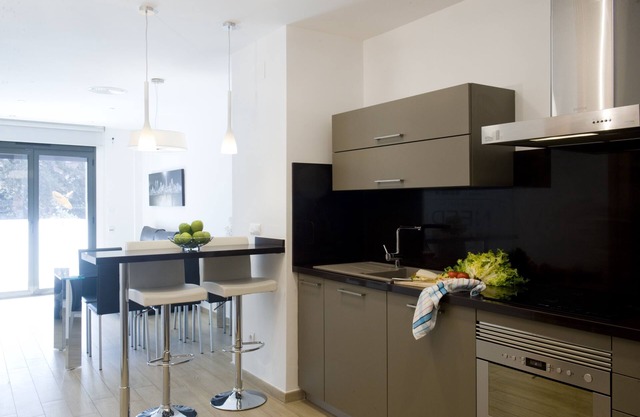 BARCELONA | APT WITH 2 BALCONIES¦