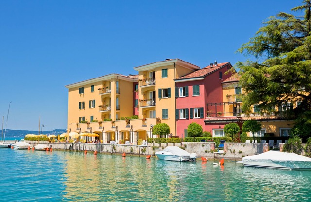 Bardolino Garden Pool & Tennis