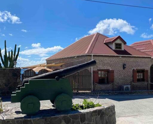 Barrel House Suite St Eustatius