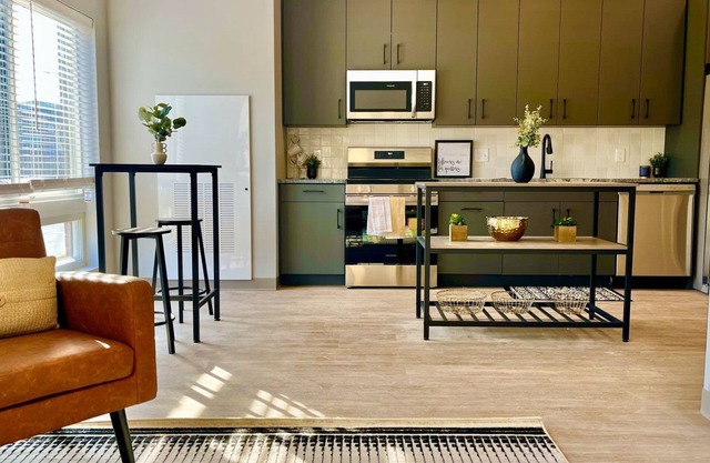 Barsala l Exceptional 1BD in a prime location!