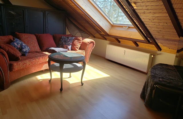 Batcave, Nette Ferienwohnung im Dachgeschoss