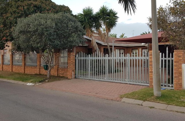 Bayview Selfcatering Apartment