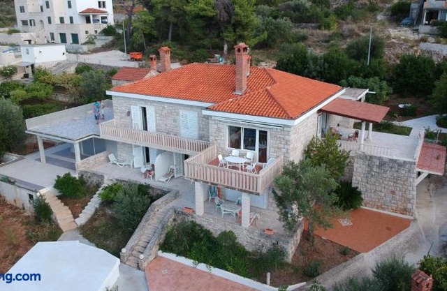 Beach Apartment Viktor 2