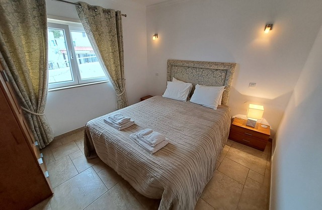 Beach Apt. 0 with beach & sea view