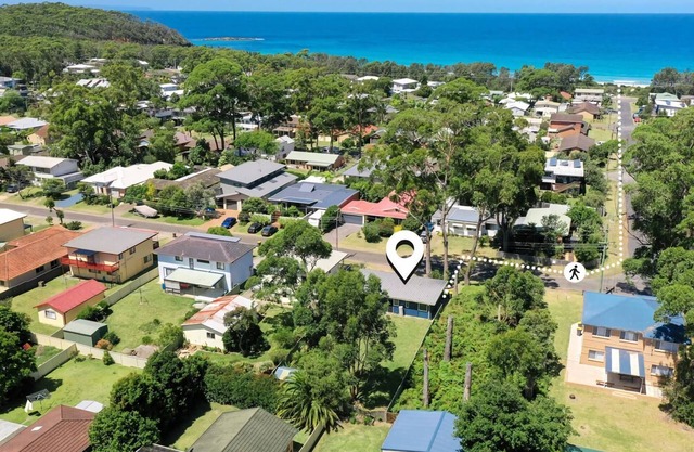 Beach Bangalow in Narrawallee