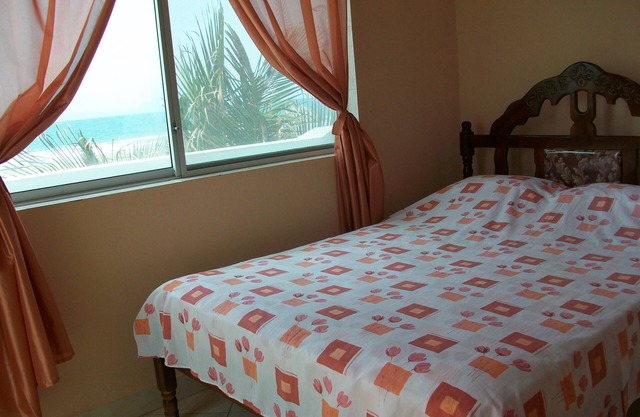 Beach Front Bed N Breakfast In Crucita Room #3