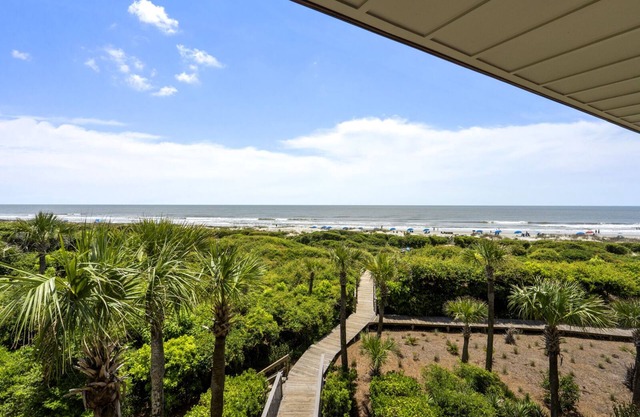 Beach Front Property with Ocean - Beach View! Near golf Course!