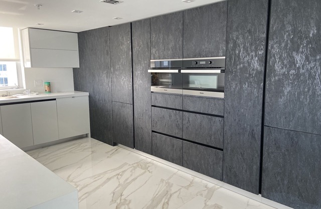 Beach front property with Spectacular view!