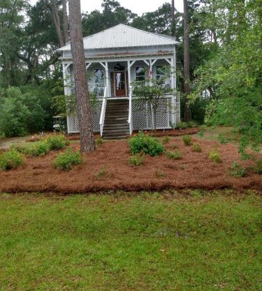 Beach Haven, 600 feet from the Beach !