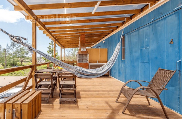 Beach House Containers - With Pool #4