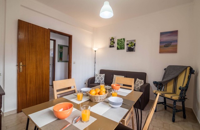 "Beach Residence 01" with Terrace, Barbecue, Wi-Fi & Cable TV; Parking Available