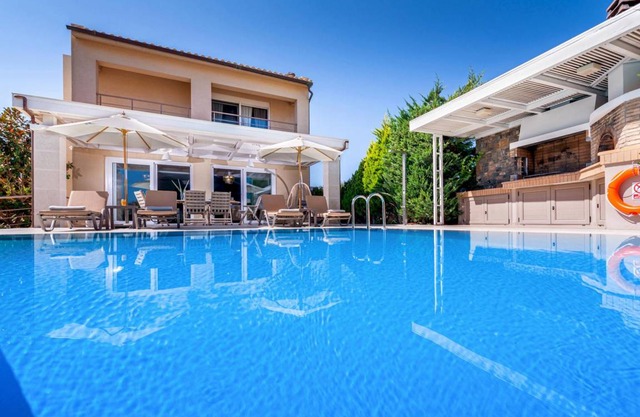 Beach Villa Penelope with private pool