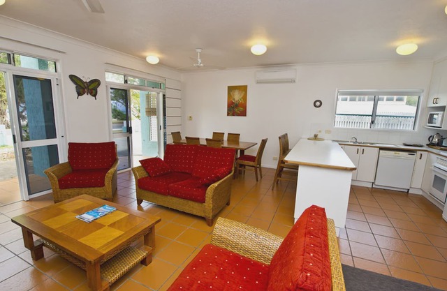 Beachcomber Unit 2, Arcadia