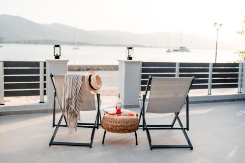 Beachfront apartment at Neorio Beach