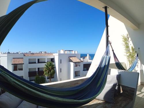 Porto De Mós Beach 