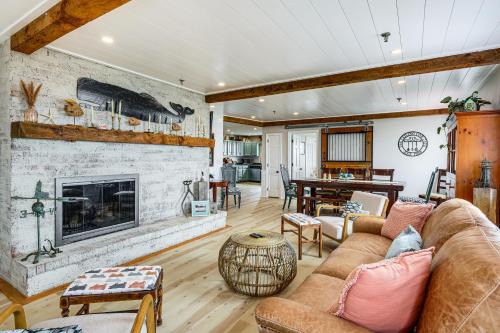 Beachfront Dennis Condo with Patio, Dogs Welcome
