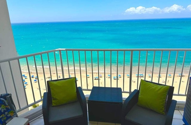 Beachfront King Bed Walk Everywhere