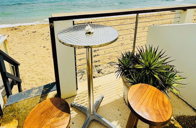 Beachfront Property! New Everything w/AC & WiFi
