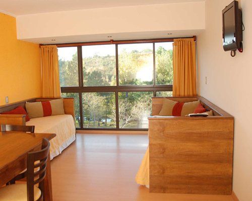 Beautiful 1 bedroom unit at resort, sleeps 4